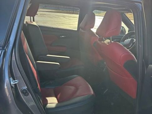 Used 2022 Toyota Highlander XSE image 19