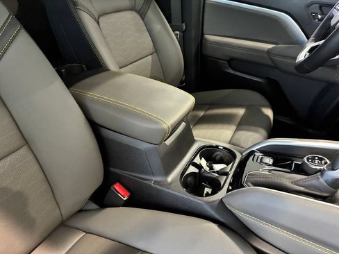 New 2026 Chevrolet Colorado ZR2 AWD/4WD image 30