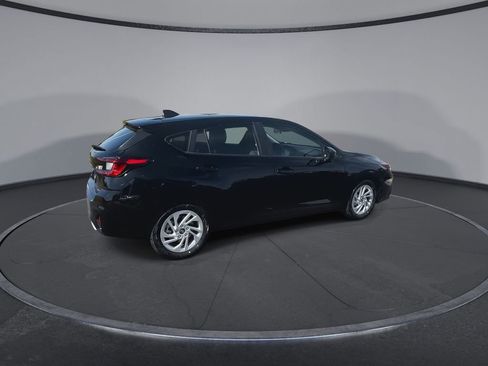 Used 2025 Subaru Impreza 2.0i image 9