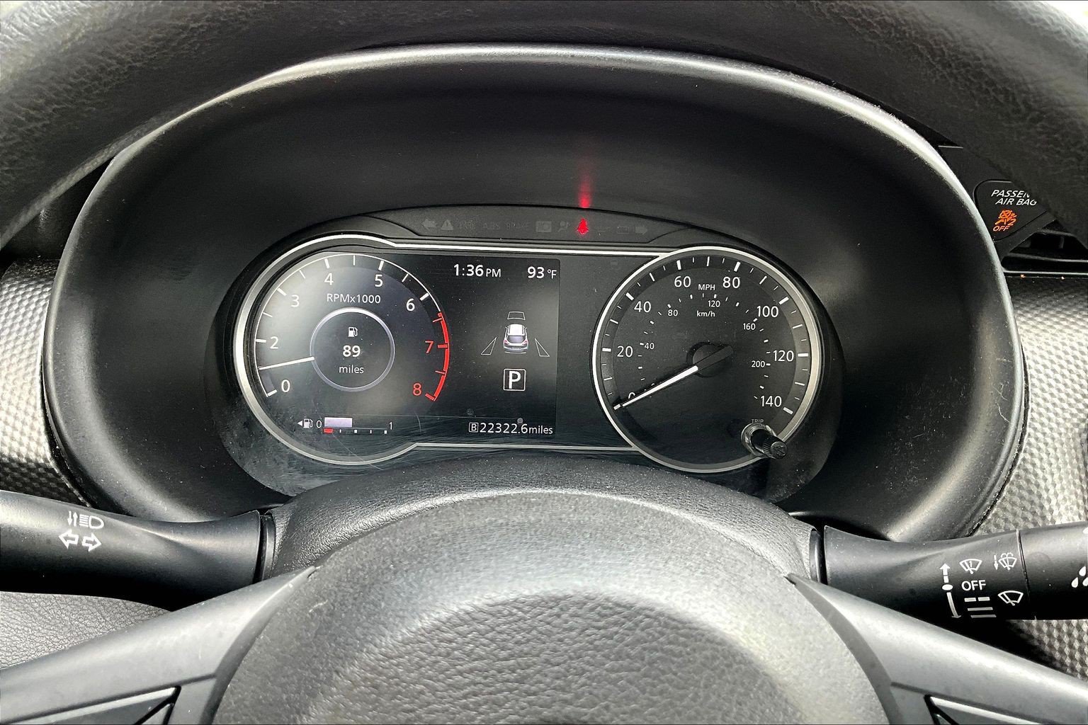 Used 2018 Nissan Kicks SV FWD image 9