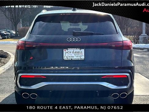 New 2025 Audi SQ5 Premium Plus image 4
