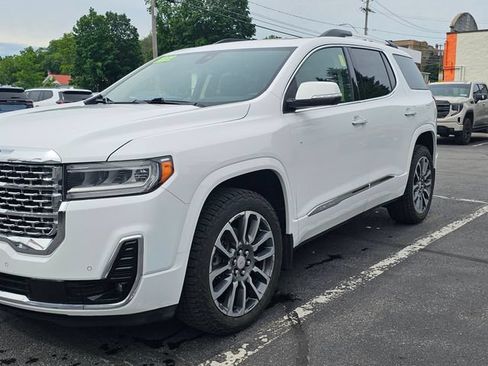 Used 2022 GMC Acadia Denali w/ GMC Pro Grade Package AWD/4WD image 3