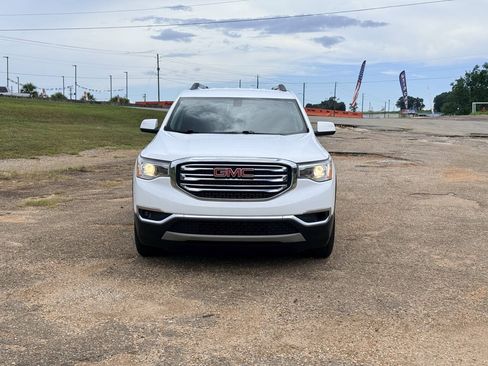 Used 2019 GMC Acadia SLT FWD image 8