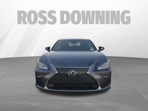 Used 2019 Lexus ES 350 w/ Ultra Luxury Package image 2