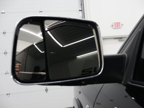 Used 2022 RAM 2500 Laramie AWD/4WD image 39