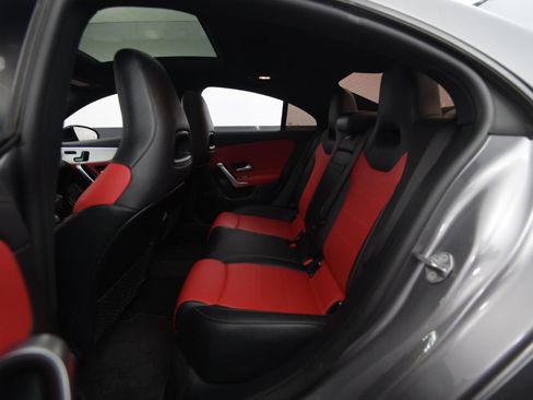 Used 2022 Mercedes-Benz CLA 250 4MATIC image 42