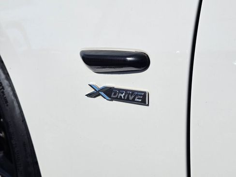 Used 2009 BMW 335i xDrive Coupe image 16