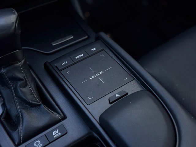 Used 2019 Lexus ES 300h w/ Premium Package FWD image 34