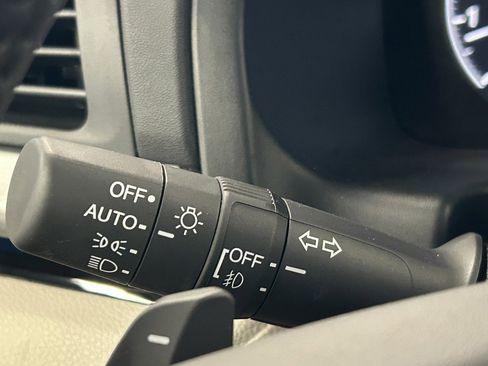 New 2026 Honda Odyssey Touring image 18