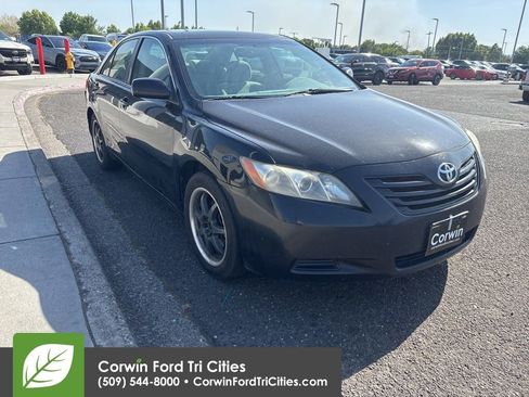 Used 2007 Toyota Camry LE FWD image 1