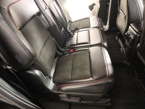 Used 2023 Ford Explorer ST-Line image 16