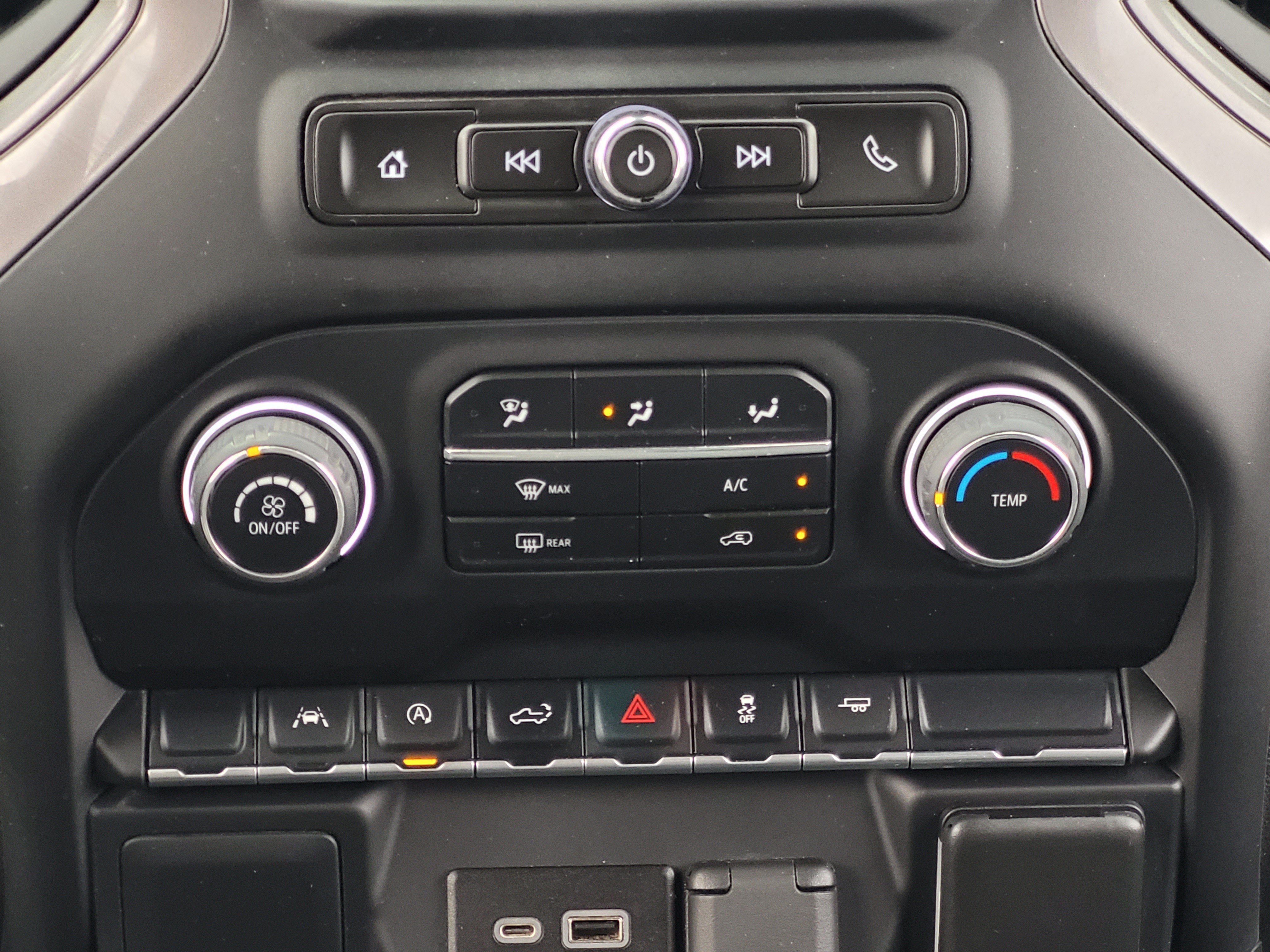 Used 2022 Chevrolet Silverado 1500 Custom RWD image 16