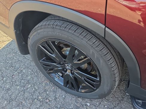Used 2022 Honda Pilot Special Edition image 16