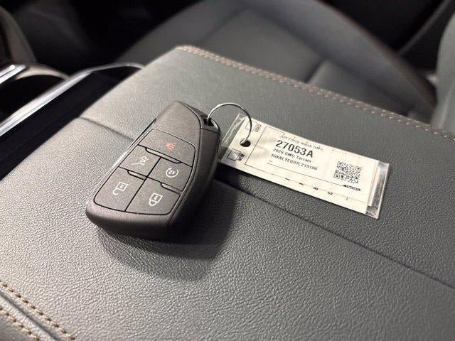 Used 2026 GMC Terrain AT4 w/ Convenience Package III AWD/4WD image 30