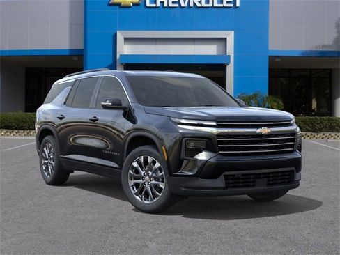 New 2026 Chevrolet Traverse LT image 8