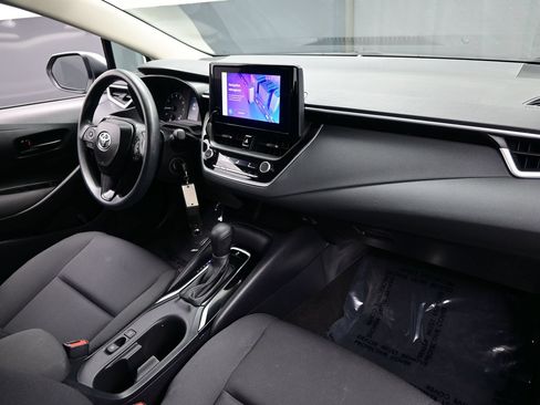 Used 2024 Toyota Corolla LE FWD image 14