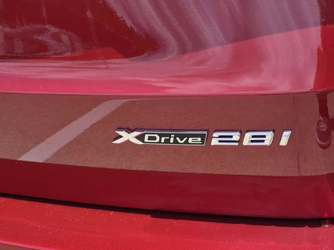 New 2026 BMW X1 xDrive28i w/ Technology Package AWD/4WD image 8
