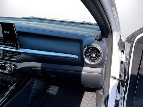 Used 2023 Kia Forte GT-Line w/ GT-Line Premium Package image 22