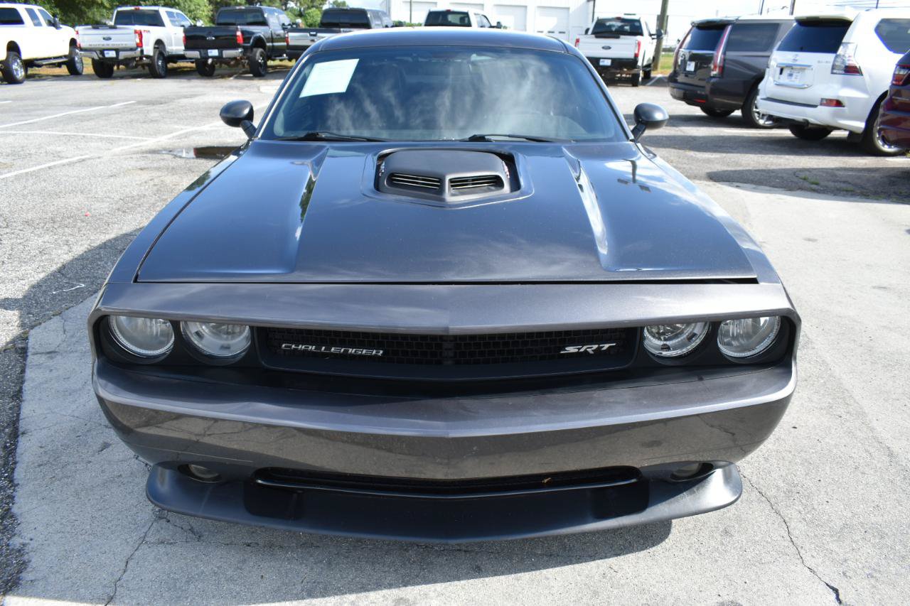 Used 2014 Dodge Challenger SRT8 Core w/ Satin Vapor Edition RWD image 3