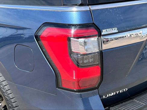 Used 2019 Ford Expedition Limited w/ Equipment Group 301A image 28