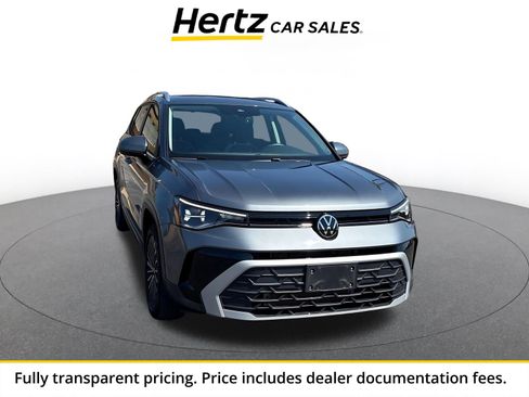 Used 2026 Volkswagen Taos SE FWD image 1