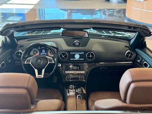 Used 2015 Mercedes-Benz SL 400 w/ Premium I Package image 38