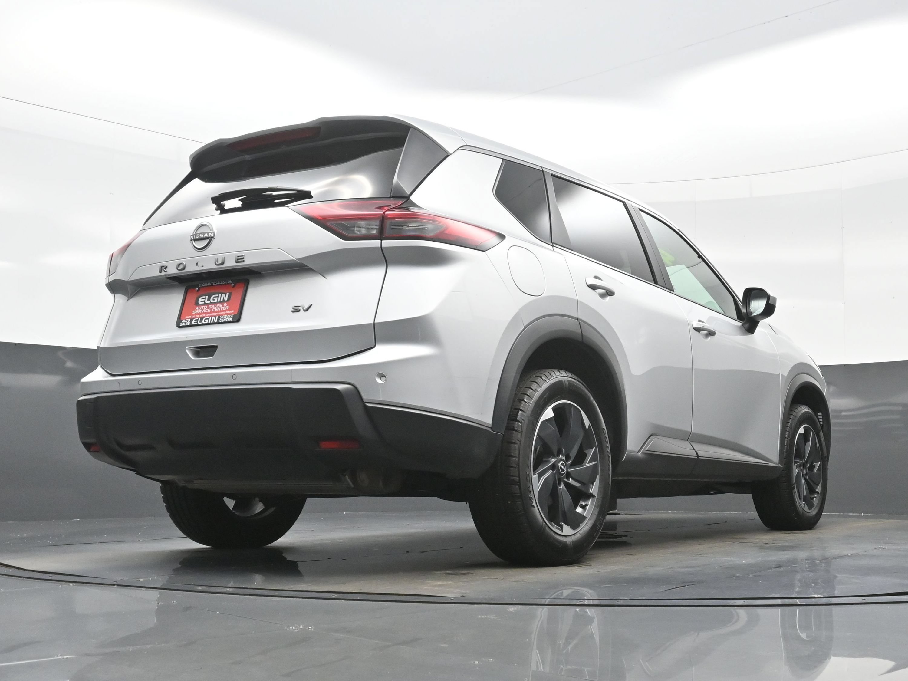 Used 2024 Nissan Rogue SV FWD image 30