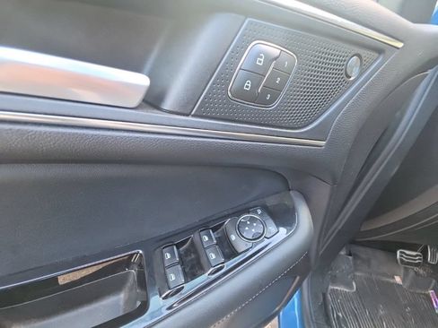 Used 2019 Ford Edge ST w/ Cold Weather Package AWD/4WD image 16