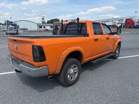 Used 2017 RAM 3500 Tradesman w/ Chrome Appearance Group AWD/4WD image 6