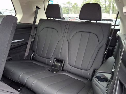 Used 2022 BMW X7 xDrive40i image 12