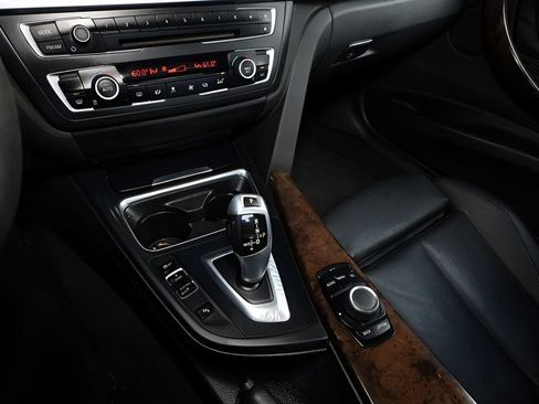 Used 2015 BMW 328i Sedan RWD image 25