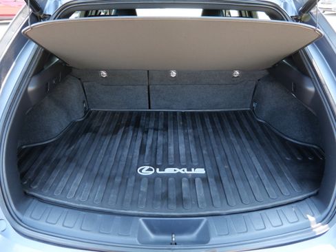 Used 2021 Lexus UX 250h F Sport w/ F Sport Premium Package AWD/4WD image 18