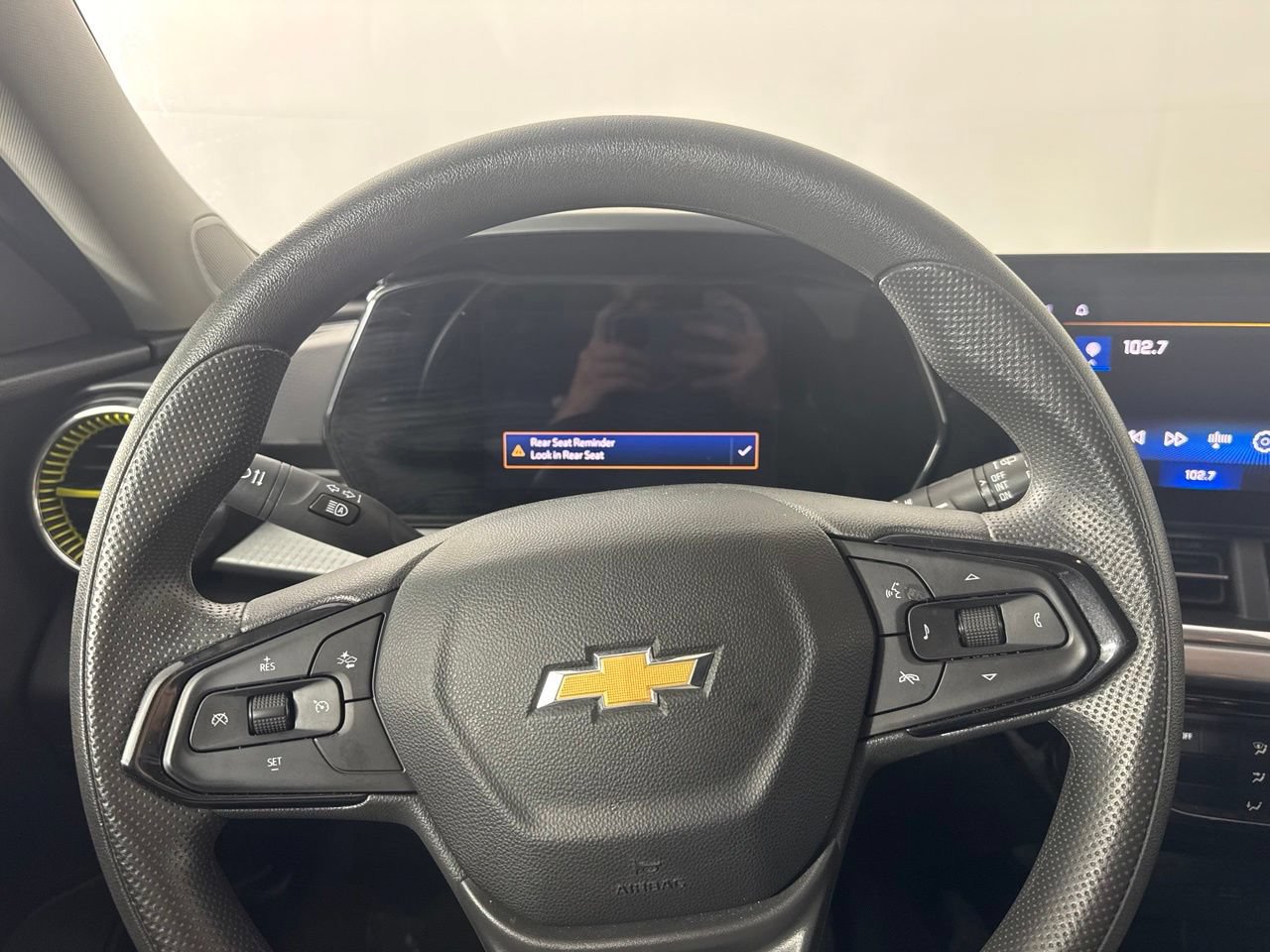 Used 2024 Chevrolet Trax LT FWD image 15