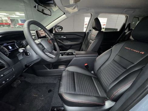 New 2026 Nissan Rogue SV image 18