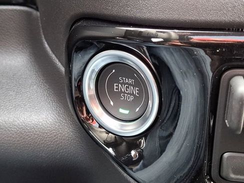 New 2026 GMC Sierra 1500 SLT w/ SLT Premium Plus Package image 17