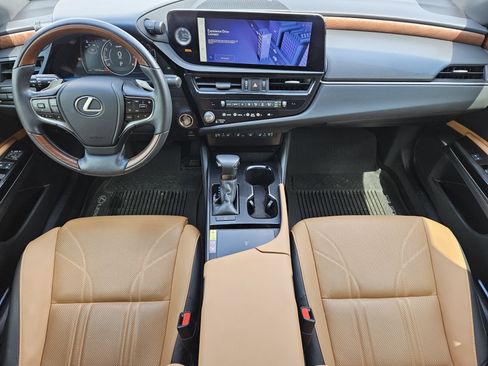 Used 2024 Lexus ES 350 Ultra Luxury w/ Accessory Package (Z2) FWD image 25