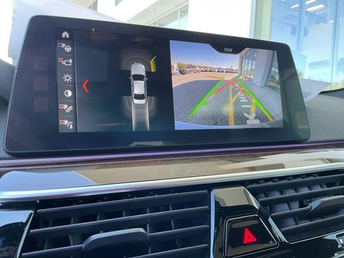 Used 2017 BMW 530i image 19