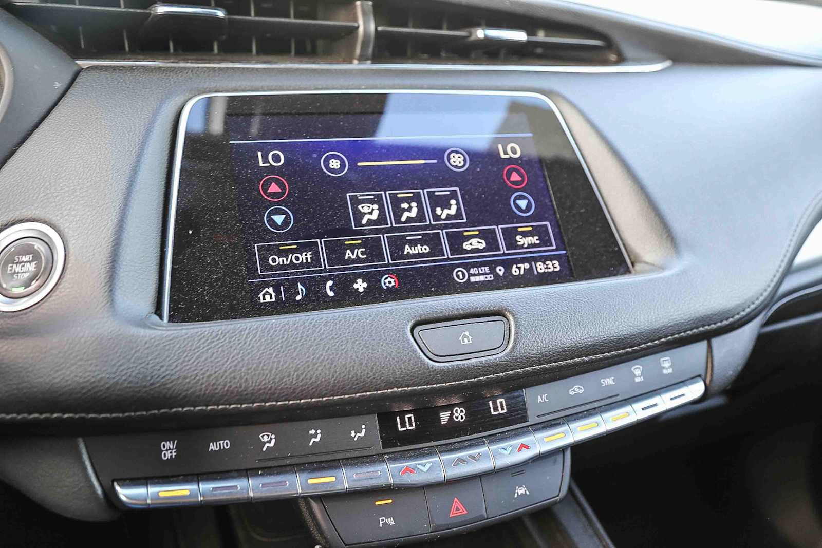 Used 2023 Cadillac XT4 Premium Luxury FWD image 20