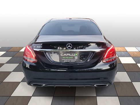 Used 2018 Mercedes-Benz C 300 Sedan image 4