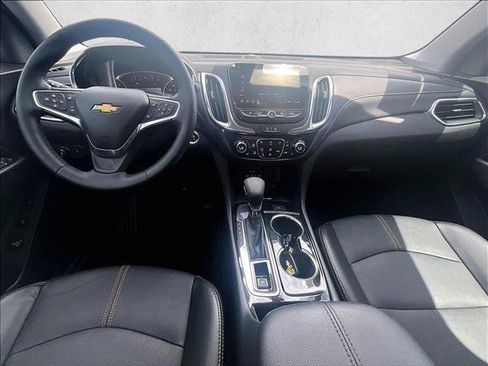 Used 2024 Chevrolet Equinox Premier FWD image 16