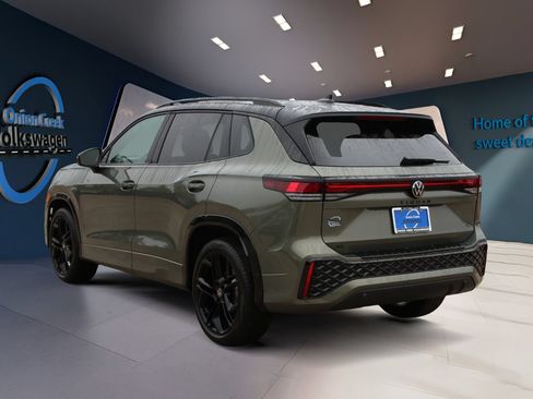 New 2026 Volkswagen Tiguan SE R-Line FWD image 6