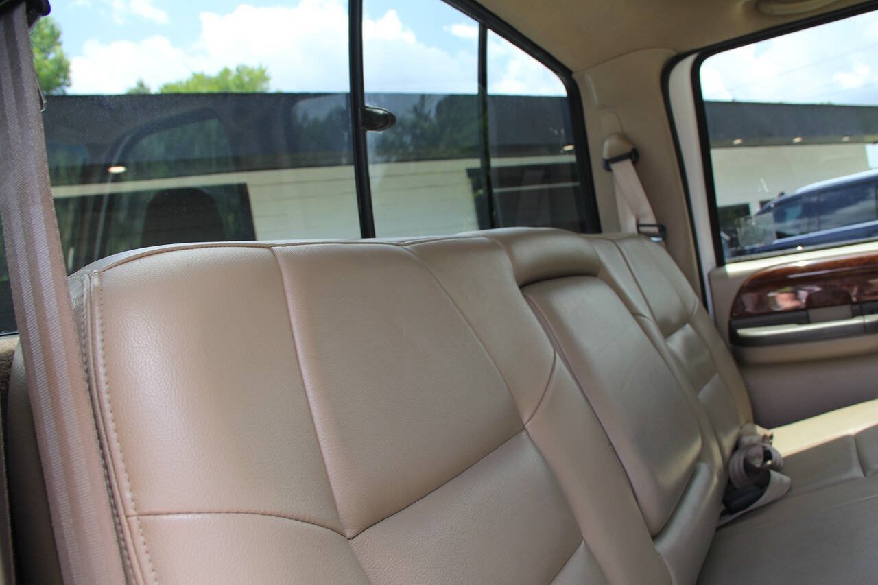 Used 2003 Ford F350 Lariat AWD/4WD image 16