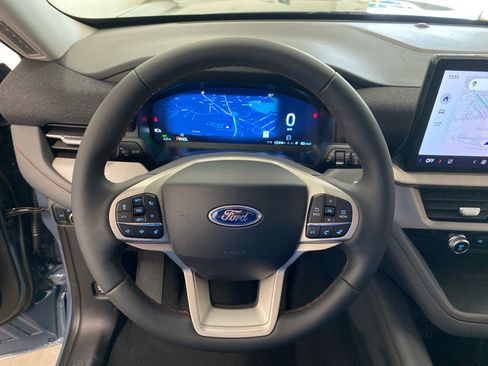 New 2026 Ford Explorer Active w/ Active Comfort Package image 20