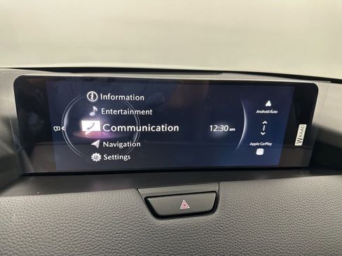 New 2026 MAZDA CX-90 Plug-In Hybrid w/Premium Sport AWD/4WD image 32
