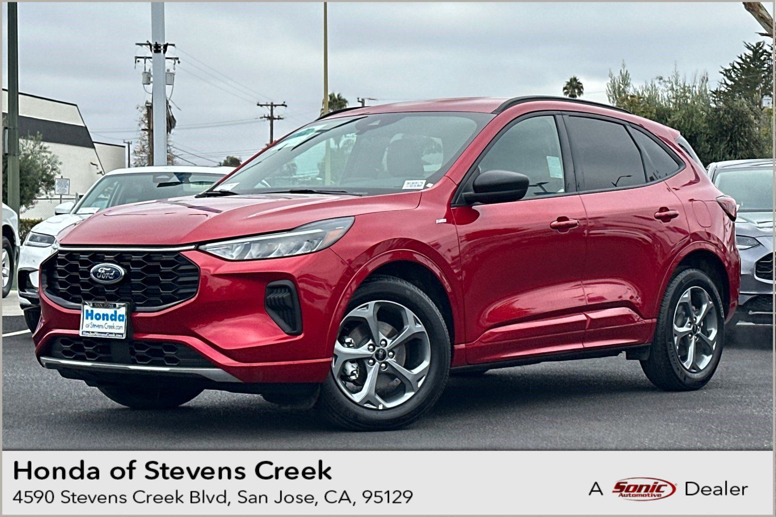 Used 2024 Ford Escape ST-Line w/ Equipment Group 301A FWD image 1