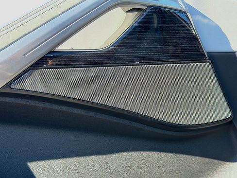 Used 2026 BMW X6 xDrive40i image 25