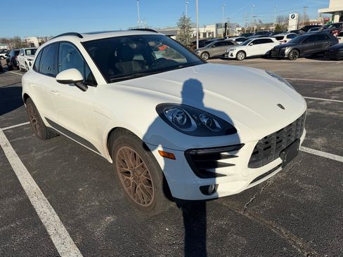 Used 2018 Porsche Macan image 1