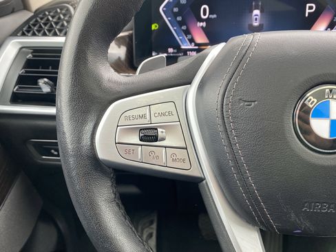 Used 2024 BMW X7 xDrive40i image 97