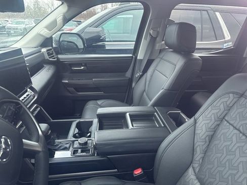 Used 2022 Toyota Tundra SR5 image 15
