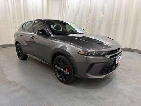 Used 2024 Dodge Hornet R/T AWD/4WD image 1
